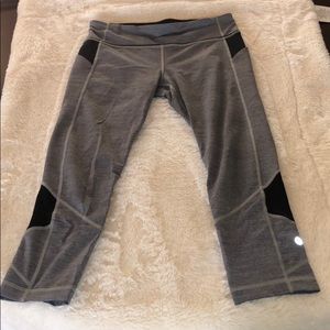 Lululemon crop leggings